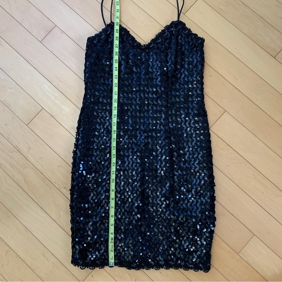 3/$20 Vintage Zum Zum black sequin mini dress, size small - Picture 11 of 12